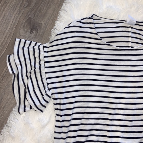 Agnes & Dora Ruffle Sleeve Stripe Top - Picture 2 of 3